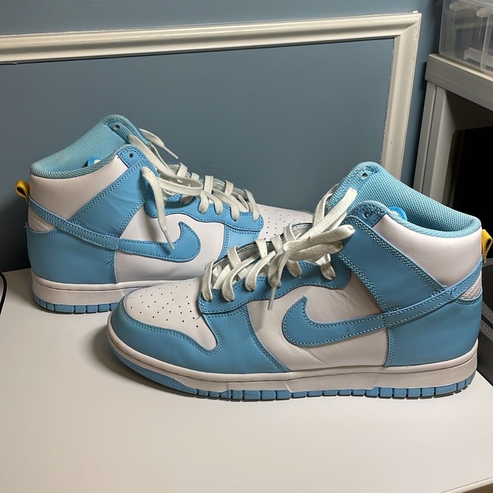 Nike Dunk Hi Blue Chill-White Sneakers